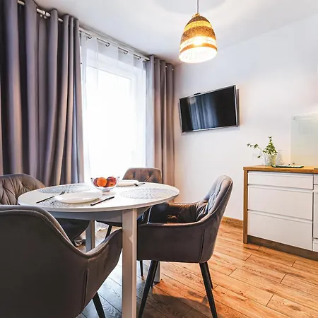 Komfortowy Z Balkonem I Parkingiem 弗罗茨瓦夫