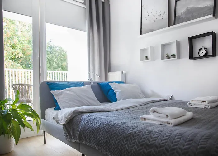 Komfortowy Z Balkonem I Parkingiem Wroclaw