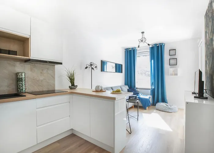 Apartment Komfortowy Z Balkonem I Parkingiem *