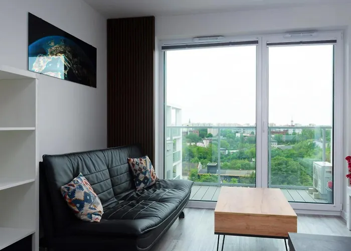 Komfortowy Z Balkonem I Parkingiem * Wroclaw