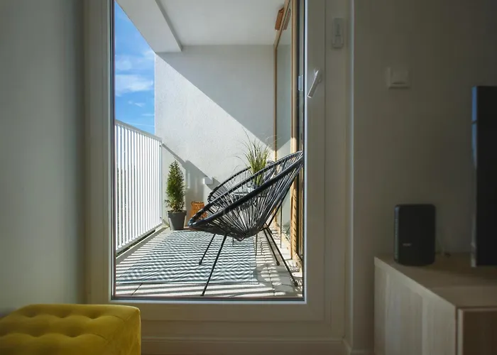 Apartment Komfortowy Z Balkonem I Parkingiem