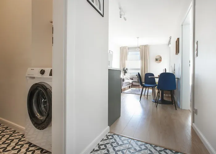 Apartment Komfortowy Z Balkonem I Parkingiem *