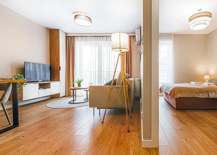 Apartment Komfortowy Z Balkonem I Parkingiem