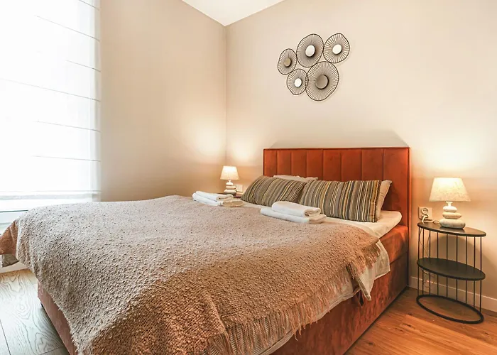 Komfortowy Z Balkonem I Parkingiem Apartment