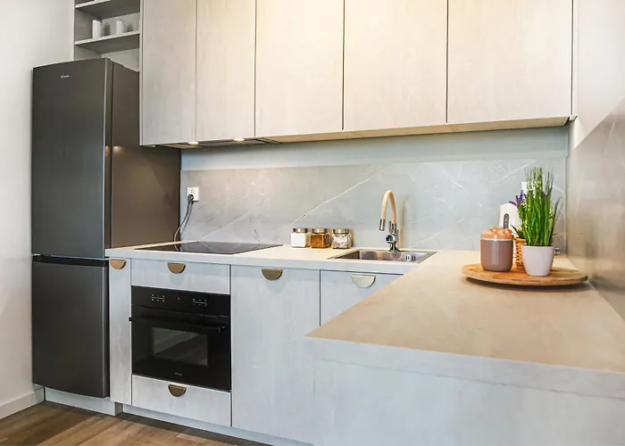 Komfortowy Z Balkonem I Parkingiem Apartment Wroclaw