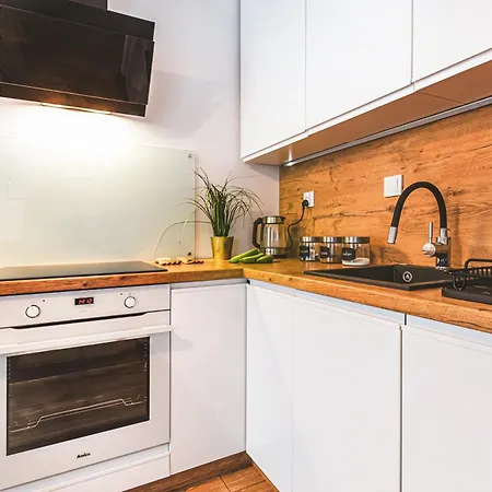 Appartement Komfortowy Z Balkonem I Parkingiem *