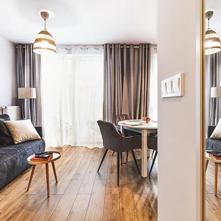 아파트 Komfortowy Z Balkonem I Parkingiem 브로츠와프