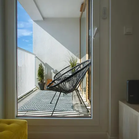 Apartment Komfortowy Z Balkonem I Parkingiem