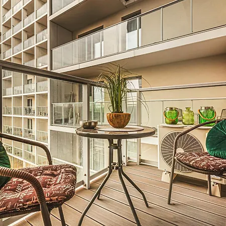 아파트 Komfortowy Z Balkonem I Parkingiem