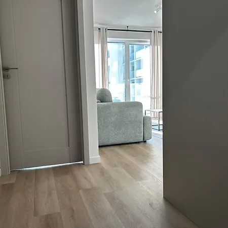 Apartment Komfortowy Z Balkonem I Parkingiem